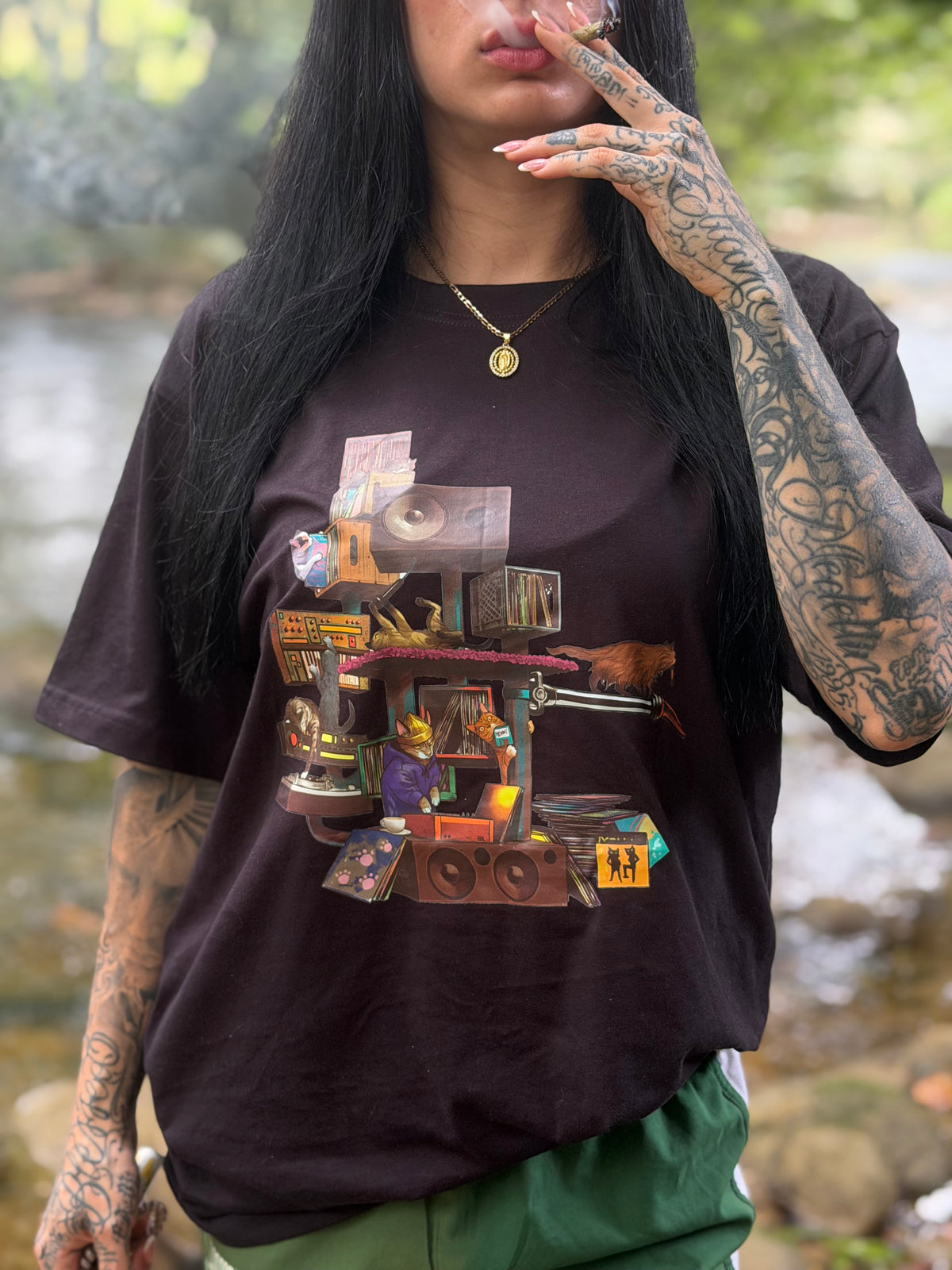 Official Cats & Crates T-Shirt